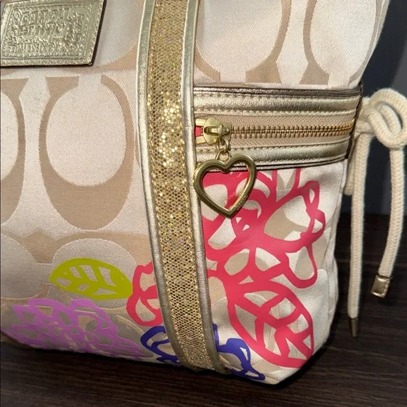 Coach Poppy Beige and Gold Women's shoulder and cross body Bag - Picture 5 of 17